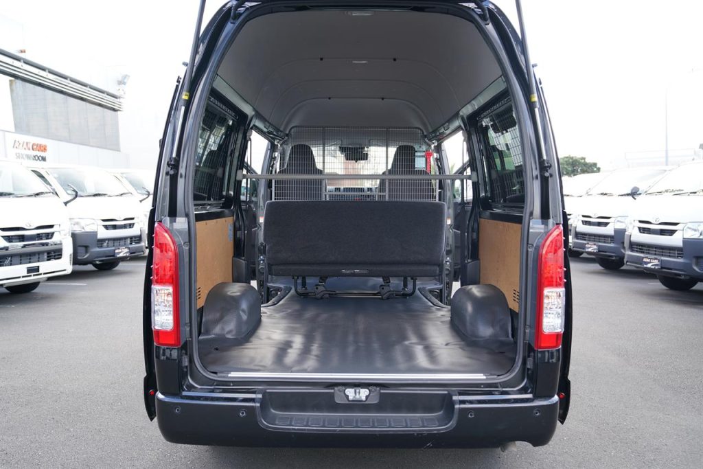 2022 Toyota Hiace