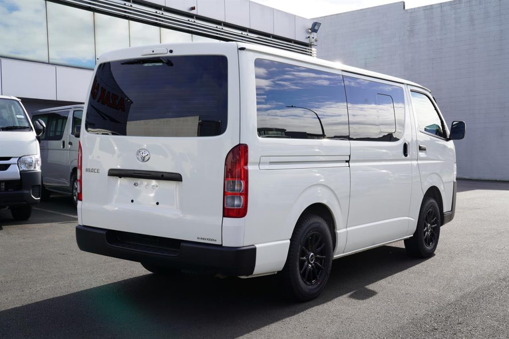 2022 Toyota Hiace